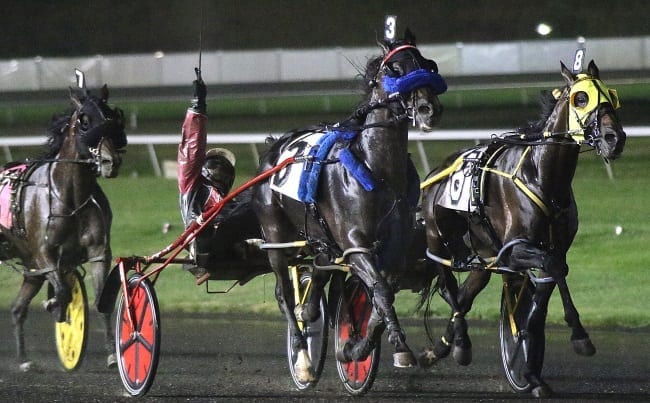 Wiggle It Jiggleit (Montrell Teague) rebounded from a loss in the Ben Franklin by setting a 1:47.2 career mark in the $250,000 Graduate Final for pacers Saturday at the Meadowlands | Michael Lisa