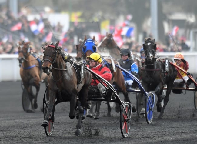 Bold Eagle and driver Franck Nivard stormed to an easy three-length victory in Sunday's €400,000 Prix de France at Vincennes in Paris. |  Gerard Forni
