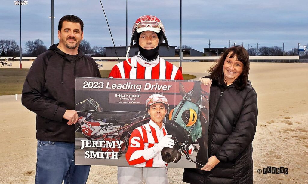 Driver Jeremy Smith closes out 2023 with a bang - Harness Racing Update